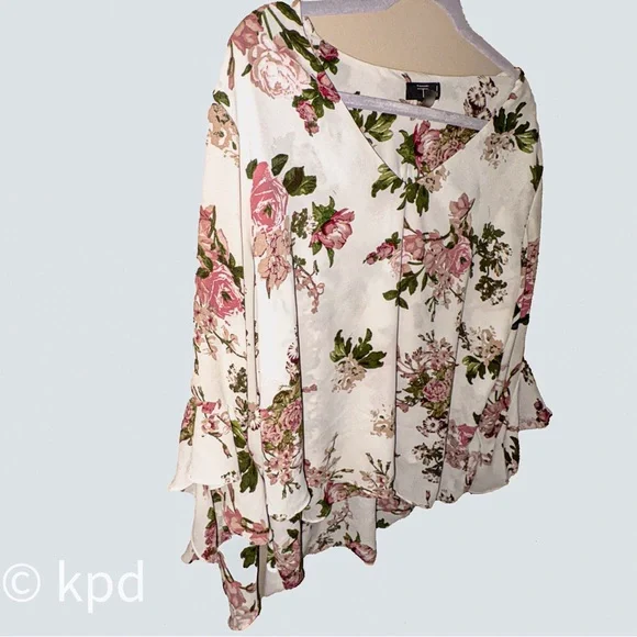 Alfani Flutter Sleeved layered top Sz. 2X - Picture 4 of 7